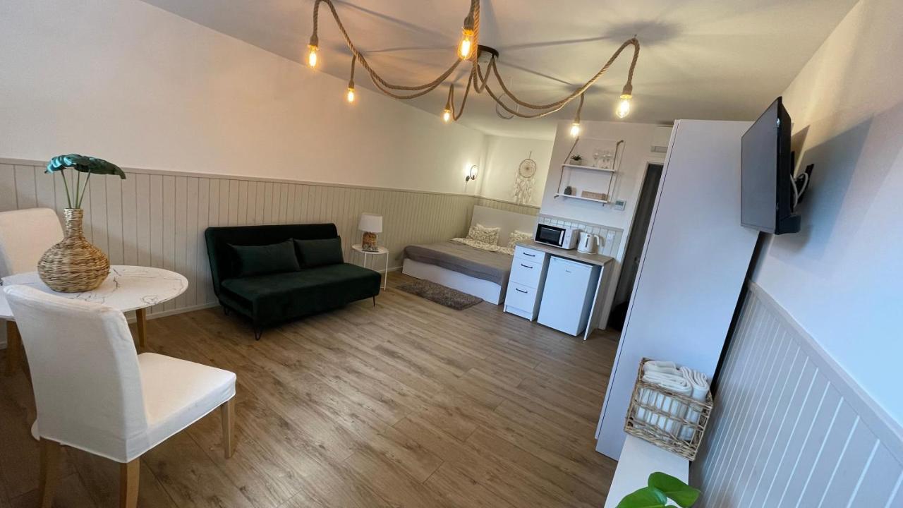 Apartamenty Nad Jeziorem Bialym Августів Екстер'єр фото